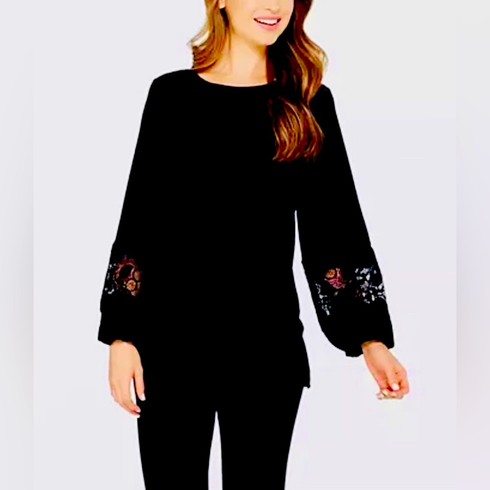 Dennis Basso Lace-Sleeve Tunic